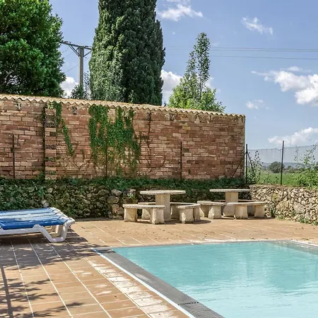 Casadella Serra de Daró