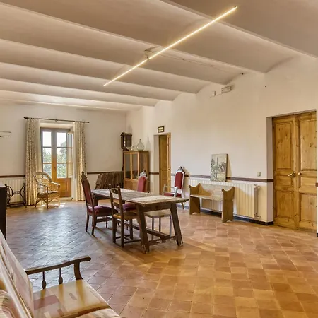 Semesterbostad Casadella Serra de Daró