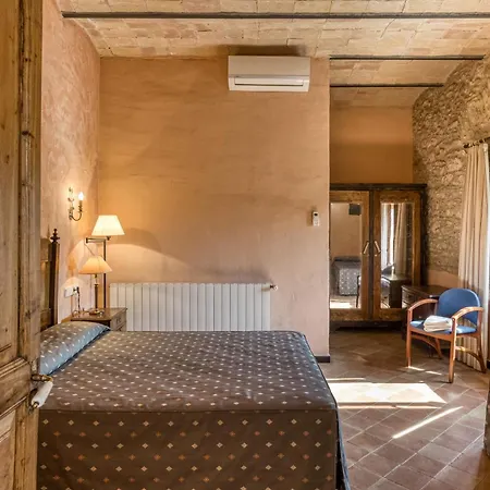 Casadella * Serra de Daró