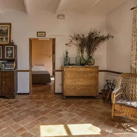 Semesterbostad Casadella Serra de Daró